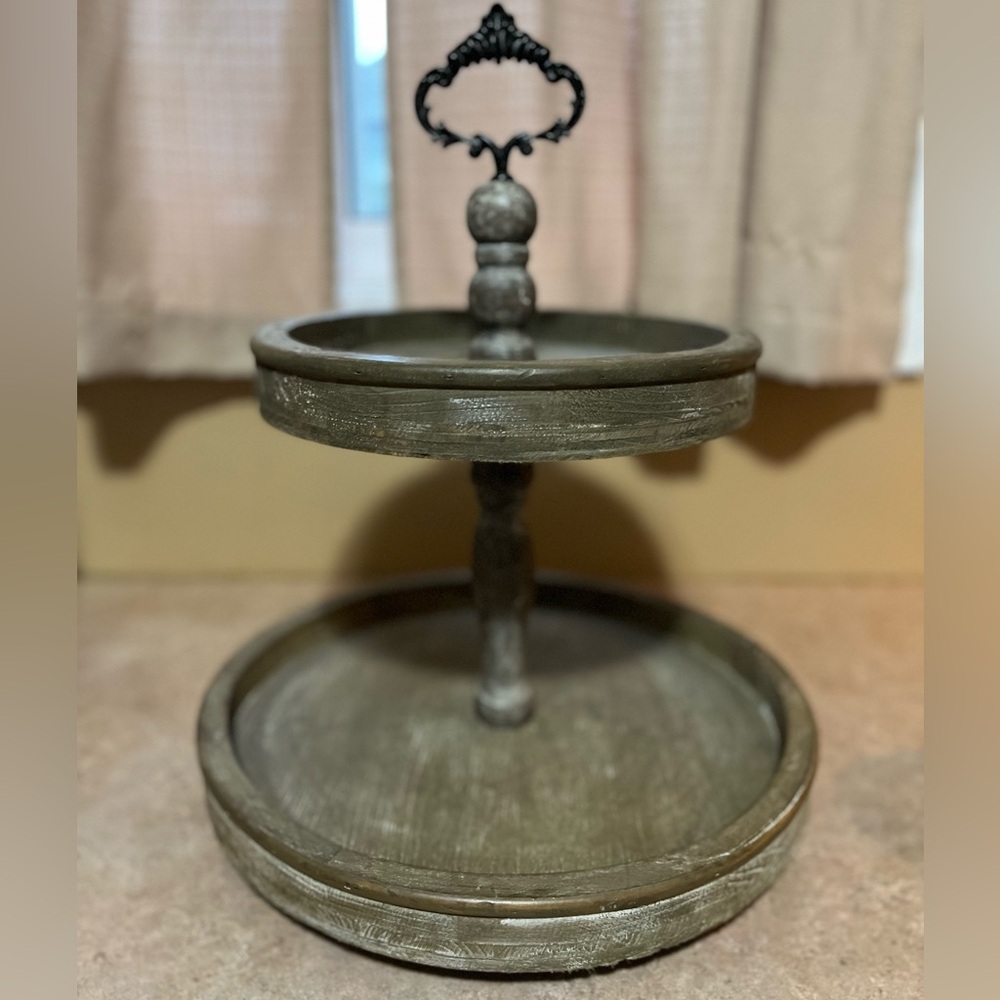 Farmhouse 2 Tiered Tray
